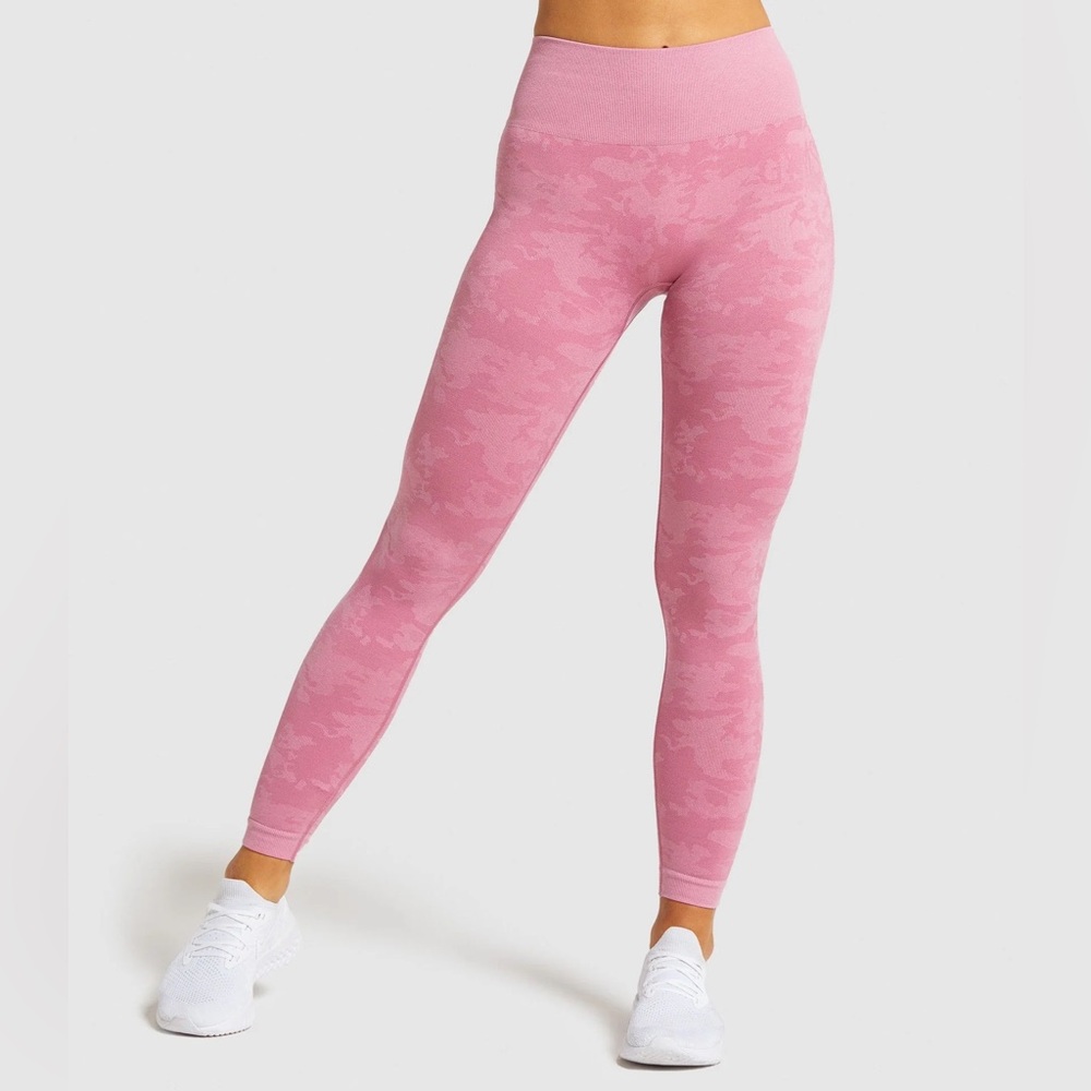 Gymshark Pink Camo Seamless High Waisted Butt Scrunch Leggings Size Small